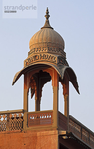 Großstadt Schloßturm Dekoration pink Asien Indien Jaipur Rajasthan