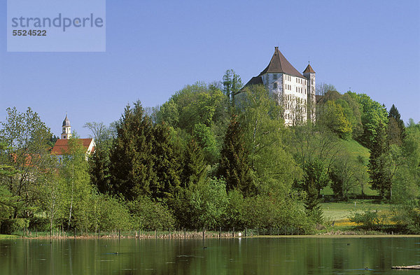 Schloss in Bad Grönenbach  Unterallgäu  Allgäu  Schwaben  Bayern  Deutschland  Europa  ÖffentlicherGrund