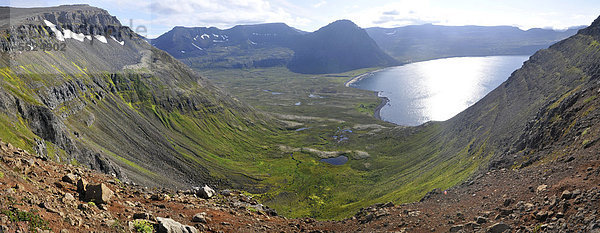 Bucht HÊlavÌk oder Haelavik  Hornstrandir  Westfjorde  Island  Europa