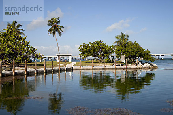 Anleger am Besucherzentrum im Bahia Honda State Park  Florida Keys  Florida  USA