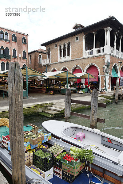 Rialto-Markt  San Polo Stadtteil  Venedig  Venetien  Italien  Europa