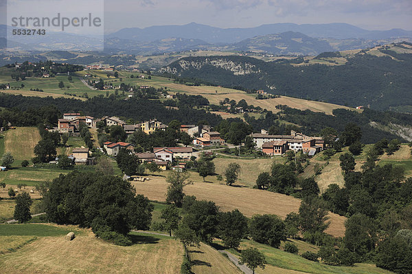Landschaft der Bassa di Reggio  südlich des Flusses Po  Emilia Romagna  Italien  Europa