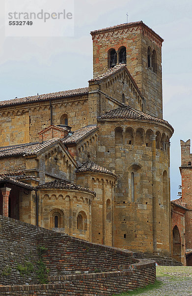 Kirche Santa Maria in Castell Arquato  Emilia Romagna  Italien  Europa