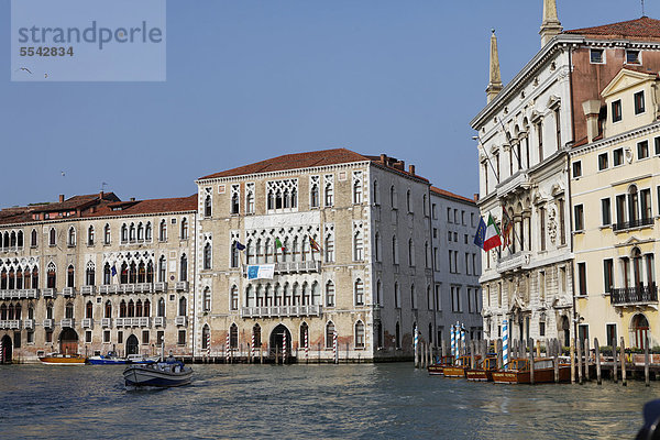 Palazzo Ca' Foscari  Stadtteil San Polo  Canal Grande oder Canale Grande  Venedig  UNESCO Weltkulturerbe  Venetien  Italien  Europa