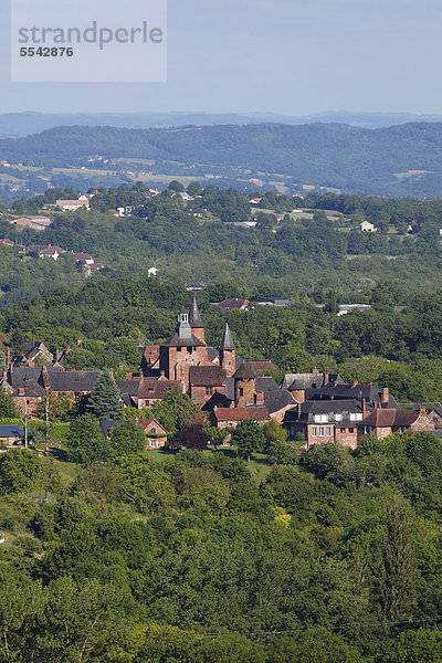 Collonges la Rouge  wird als eines der schönsten Dörfer Frankreichs bezeichnet  Les plus beaux villages de France  Dordogne-Tal  CorrËze  Limousin  Frankreich  Europa