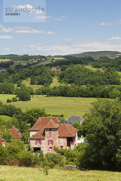 Curemonte  wird als eines der schönsten Dörfer Frankreichs bezeichnet  Les plus beaux villages de France  Dordogne-Tal  CorrËze  Limousin  Frankreich  Europa