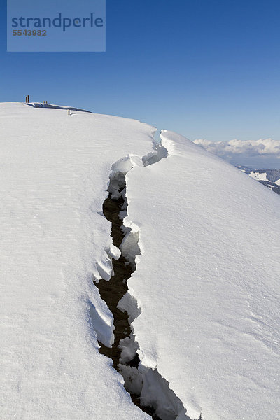 Europa Berg zerbrechen brechen bricht brechend zerbrechend zerbricht Schnee Schweiz