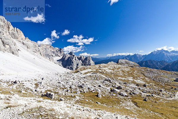 Drei-Zinnen-Wanderweg  Dolomiten  Italien  Europa