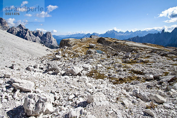 Drei-Zinnen-Wanderweg  Dolomiten  Italien  Europa