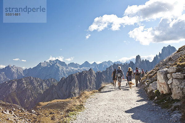 Drei-Zinnen-Wanderweg  Dolomiten  Italien  Europa