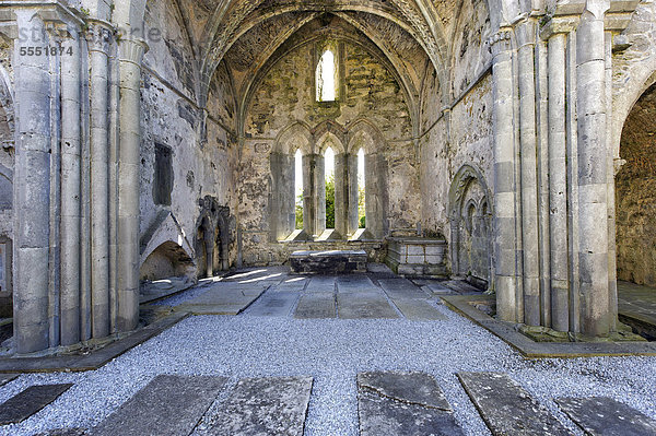 Corcomroe Abbey  Burren  County Clare  Irland  Europa