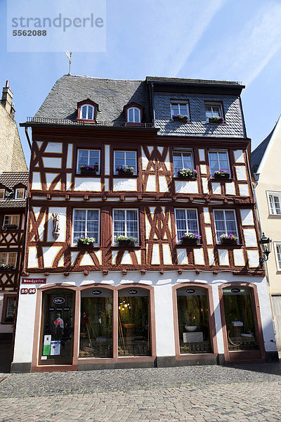 Europa Wohnhaus Geschichte Quadrat Quadrate quadratisch quadratisches quadratischer Deutschland Hälfte Mainz Rheinland-Pfalz