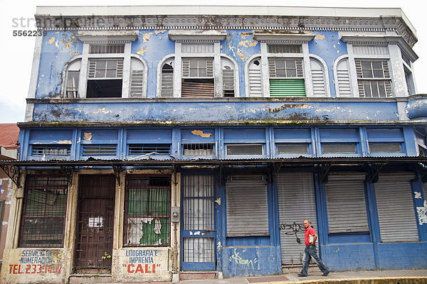 gehen Gebäude Stadt frontal Mittelamerika schäbig Einsamkeit Costa Rica