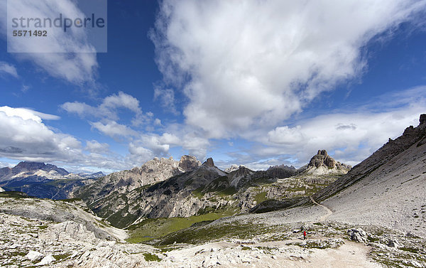 Drei-Zinnen-Hütte  Paternkofel  Dolomiten  Südtirol  Italien  Europa