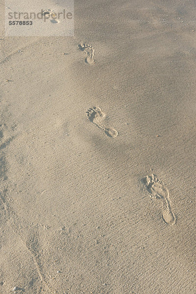 Fußabdrücke im Sand  Hochwinkelansicht