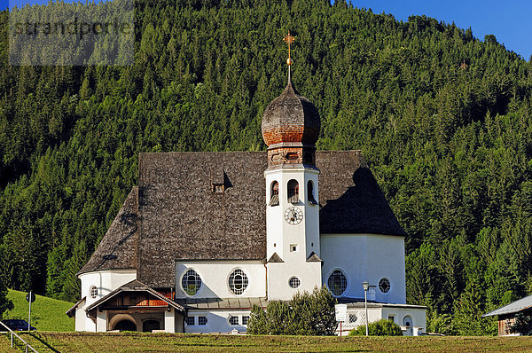 Kirche in Oberau bei Berchtesgaden  Berchtesgadener Land  Bayern  Deutschland  Europa  ÖffentlicherGrund