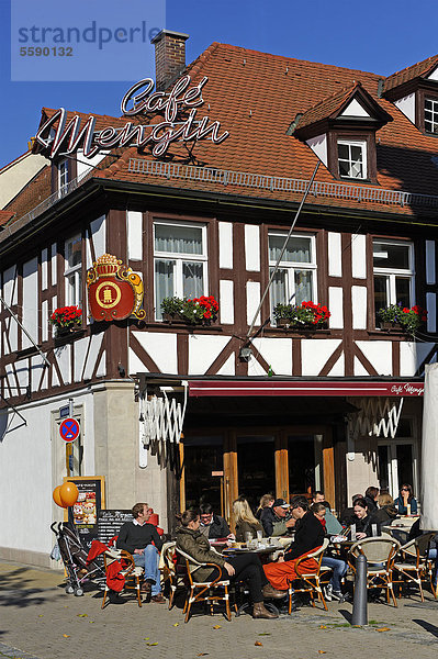 Cafe Mengin  Schlossplatz  Erlangen  Mittelfranken  Franken  Bayern  Deutschland  Europa