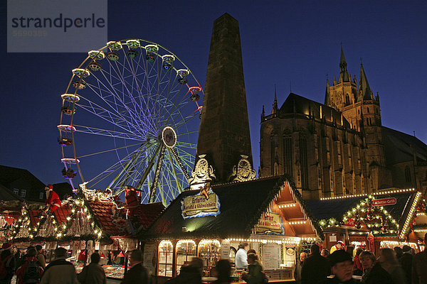 Weihnachtsmarkt  Erfurt  Thüringen  Deutschland  Europa