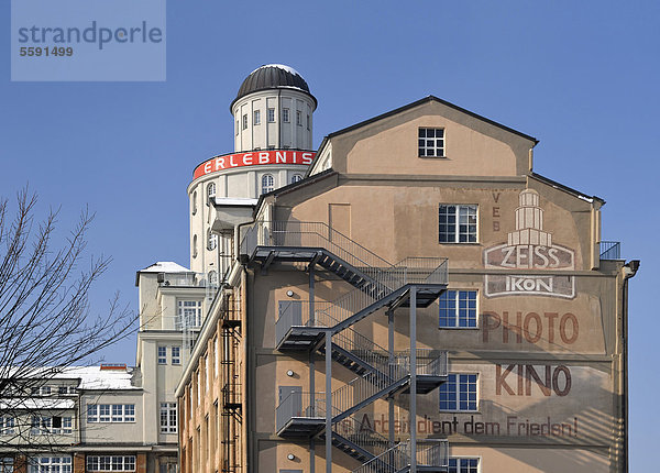 Pentacon-Turm  Ernemann Kamerafabrik  Zeiss-Ikon  Dresden  Sachsen  Deutschland  Europa  ÖffentlicherGrund