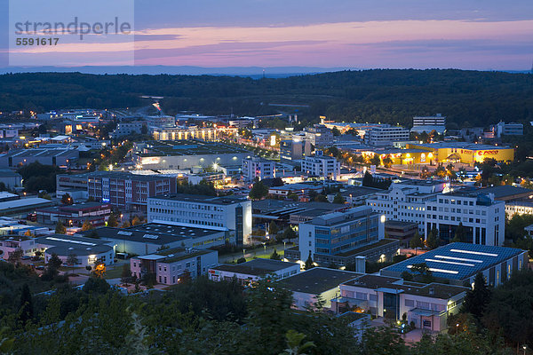 Einkaufszentren  Industriegebiet  Pforzheim  Schwarzwald  Baden-Württemberg  Deutschland  Europa