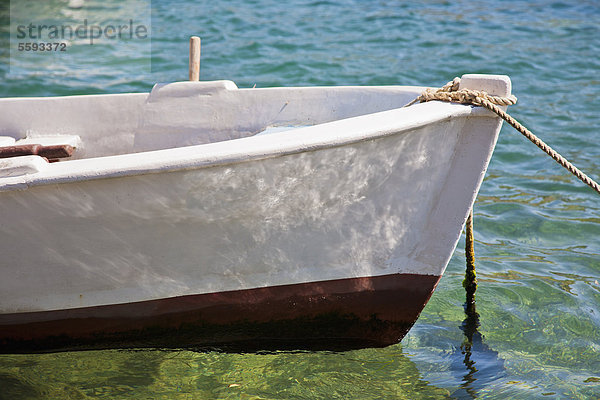 Kroatien  Dubrovnik  Boot im Fluss