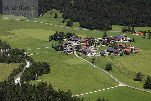 Deutschland  Bayern  Oberbayern  Blick auf Jachenau