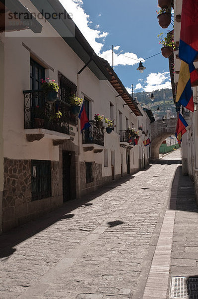 La Ronda  Quito  Ecuador