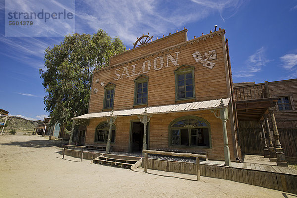 Fort Bravo  Westernstadt  ehemalige Filmkulisse  Saloon  heute eine Touristenattraktion  Tabernas  Andalusien  Spanien  Europa
