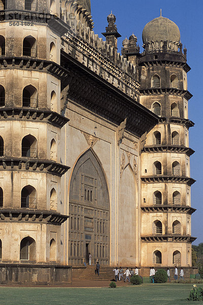 Gol Gumbaz  Grabmal oder Mausoleum von Mohammed Adil Shah  Bijapur  Karnataka  Südindien  Indien  Asien