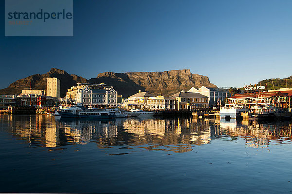 Waterfront  Tafelberg  Kapstadt  Westkap  Südafrika  Afrika