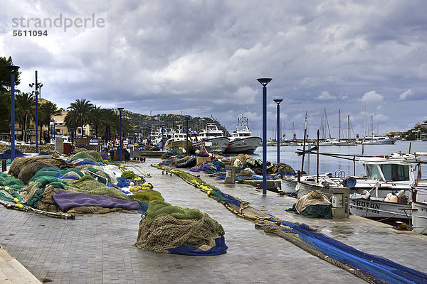 Hafen  Port Andratx  Südwestküste  Mallorca  Balearen  Spanien  Europa