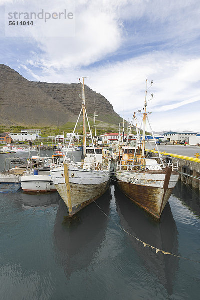 Fischereihafen  Bildudalur  Island  Nordeuropa  Europa