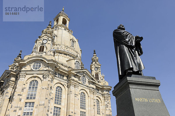 Martin-Luther-Denkmal vor der Frauenkirche am Neumarkt  Dresden  Freistaat Sachsen  Deutschland  Europa