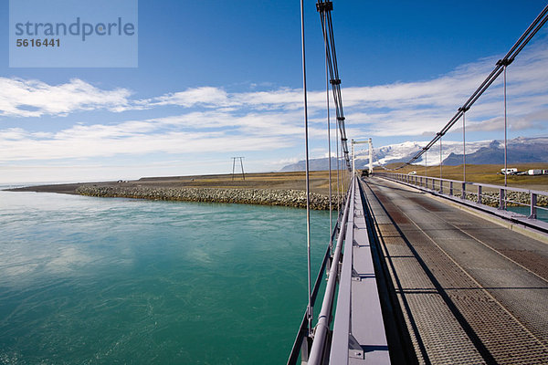Brücke über die Jokulsarlon Gletscherlagune  Island