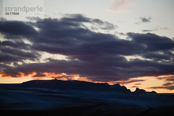 Sonnenuntergang über der Jokulsarlon Gletscherlagune  Island