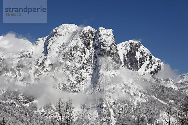 Backenstein  Totes Gebirge  Blick vom Grundlsee  Ausseerland  Salzkammergut  Steiermark  Österreich  Europa