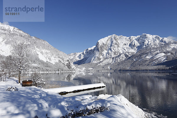 Altausseer See  Trisselwand in Totes Gebirge  Altaussee  Ausseerland  Salzkammergut  Steiermark  Österreich  Europa