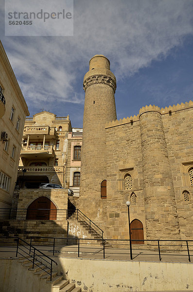 Minarett der Mohammed-Moschee in der Altstadt von Baku  UNESCO-Welterbe  Aserbaidschan  Kaukasus  Vorderasien
