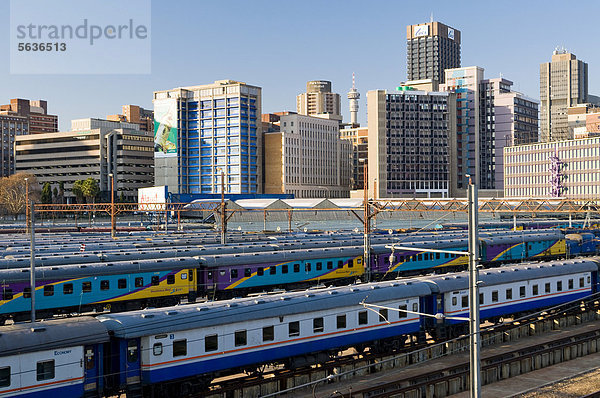 Südliches Afrika Südafrika Afrika Gauteng Johannesburg Haltestelle Haltepunkt Station