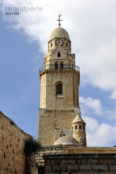 Glockenturm der Dormitio Kirche oder Benediktiner Abtei Dormitio Beatae Mariae Virginis oder Hagia Maria Sion auf dem Berg Zion oder Zionsberg  Jerusalem  Israel  Naher Osten  Vorderasien  Asien