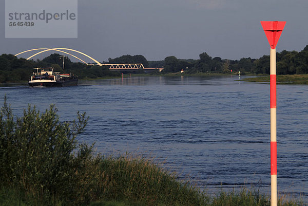 Hochwassermesslatte  Elbe  Deutschland