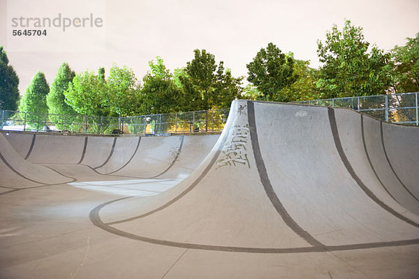 Ein leerer Skateboard-Park