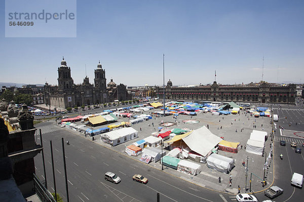 Ein Markt in Zocalo  Mexiko-Stadt  Mexiko