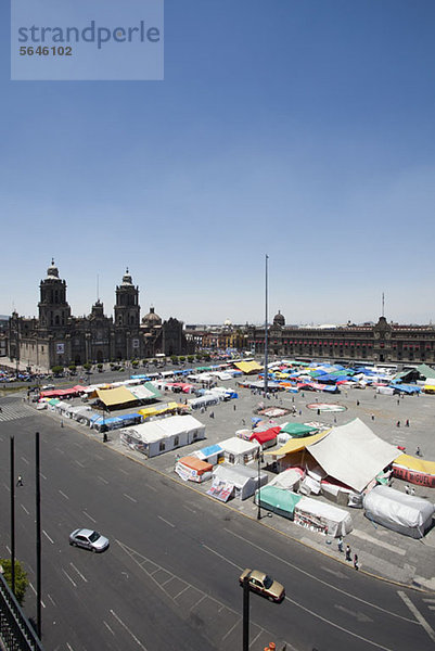 Ein Markt in Zocalo  Mexiko-Stadt  Mexiko