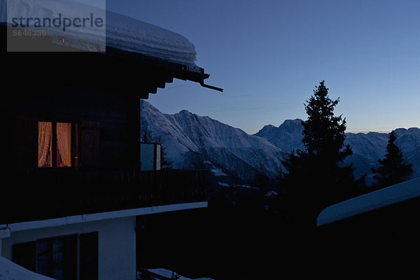 Ein Chalet in den Schweizer Alpen