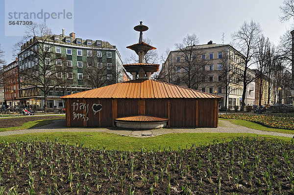 Springbrunnen Brunnen Fontäne Fontänen Europa Bayern Zierbrunnen Brunnen Deutschland München