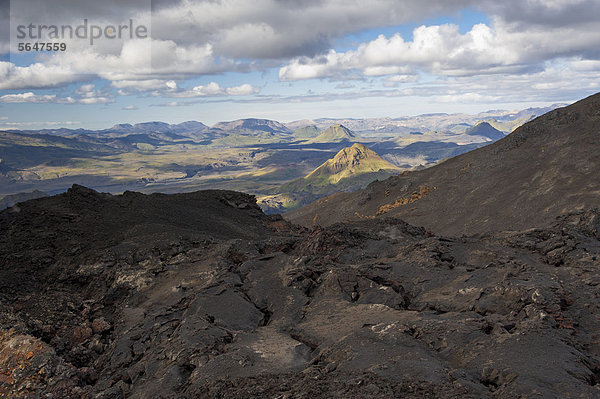 Blick aufs Tal _Ûrsmörk  Thorsmörk  und Landmannalaugar  Wanderweg zur Hochebene Fimmvör_uh·ls  Fimmvörduhals  Su_urland  Sudurland  Süd-Island  Island  Europa