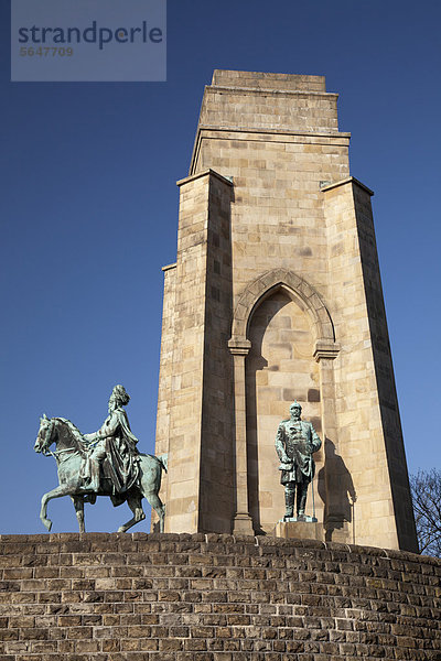 Kaiser-Wilhelm-Denkmal  Hohensyburg  Syburg  Dortmund  Ruhrgebiet  Nordrhein-Westfalen  Deutschland  Europa  ÖffentlicherGrund