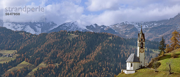 St. Barbara Kapelle  Tolpei  Wengen  Gadertal  Südtirol  Italien  Europa