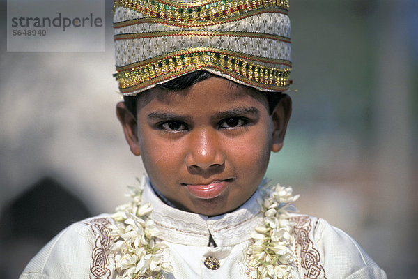 Indischer Junge  Kinder-Bräutigam  Hochzeit  Lucknow oder Lakhnau  Uttar Pradesh  Indien  Asien